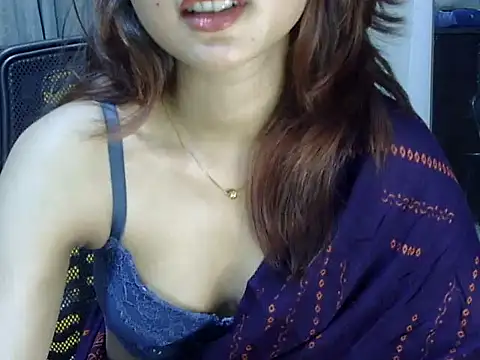 Maaya khan online show from April 18, 2026, 1:04 pm