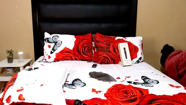 AppleAsss online show from March 15, 2026, 12:27 am