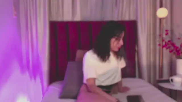 Snapshot of AylaStone chatting on February 23, 2026, 6:27 pm AylaStone online show from February 23, 2026, 6:27 pm