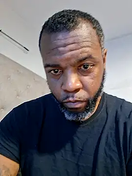 Karifrye online show from February 23, 2026, 2:42 am