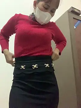 YANINA120 online show from February 12, 2026, 10:05 pm