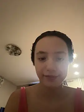 MiaTee online show from February 19, 2026, 1:45 am