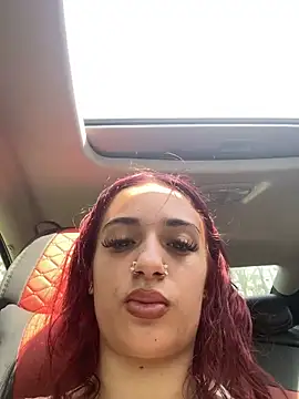 heluvsbabii online show from April 16, 2026, 7:25 pm