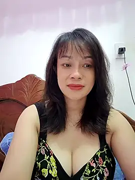 Baby-bigboobs2026 online show from May 16, 2026, 8:18 pm