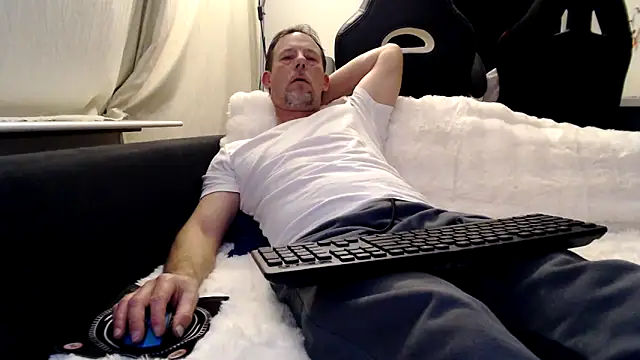 Sexy Ass Mike online show from March 25, 2026, 9:43 pm