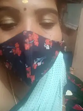 Snapshot of Madhusri_Tamil_Telugu chatting on February 14, 2026, 11:01 pm Madhusri Tamil Telugu online show from February 14, 2026, 11:01 pm