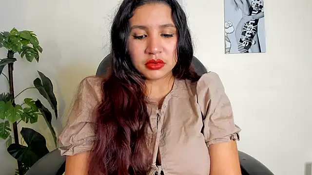 Victoria Rosee online show from February 6, 2026, 12:41 pm