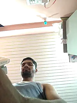 Darkintrovert online show from April 10, 2026, 10:31 am