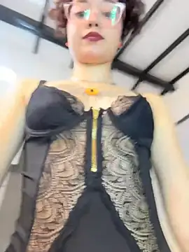 Snapshot of luci_butterfly chatting on February 23, 2026, 7:22 pm luci butterfly online show from February 23, 2026, 7:22 pm