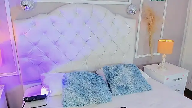 Snapshot of saryth_hott chatting on February 6, 2026, 2:53 pm saryth hott online show from February 6, 2026, 2:53 pm