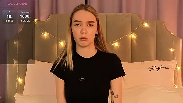 Snapshot of NikkiRyx chatting on February 4, 2026, 5:41 pm NikkiRyx online show from February 4, 2026, 5:41 pm