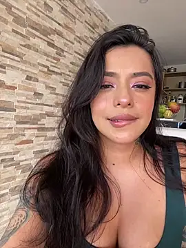 Snapshot of foxxy_lover chatting on February 5, 2026, 6:45 pm foxxy lover online show from February 5, 2026, 6:45 pm