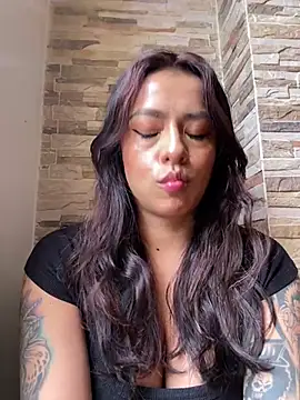 Snapshot of foxxy_lover chatting on February 19, 2026, 3:41 pm foxxy lover online show from February 19, 2026, 3:41 pm