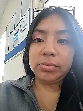 Snapshot of Noa_Baker chatting on March 5, 2026, 1:29 pm Noa Baker online show from March 5, 2026, 1:29 pm