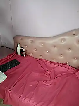 Snapshot of Noa_Baker chatting on April 5, 2026, 12:24 pm Noa Baker online show from April 5, 2026, 12:24 pm