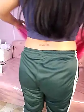 Snapshot of Noa_Baker chatting on April 15, 2026, 12:23 pm Noa Baker online show from April 15, 2026, 12:23 pm