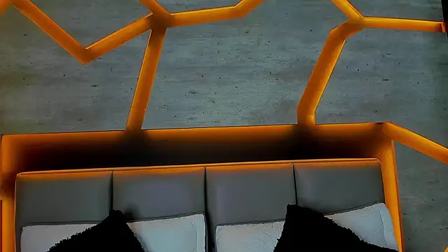 Valeriabigass online show from February 7, 2026, 3:32 am