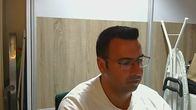 VanillaTime78-Jorge online show from April 19, 2026, 9:17 pm