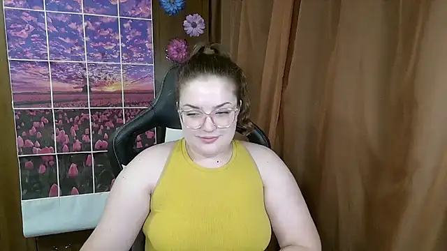 Snapshot of Teasing_Dora chatting on July 14, 2026, 12:02 am Teasing Dora online show from July 14, 2026, 12:02 am