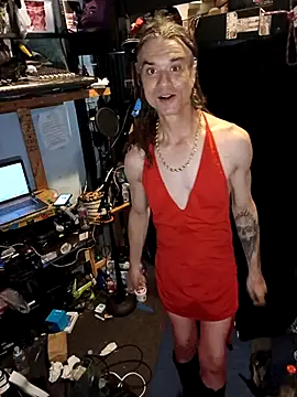 AllucyLu online show from February 14, 2026, 12:51 am