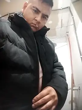 Sergiowooo online show from April 29, 2026, 2:15 am