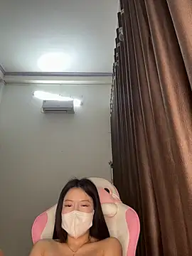 wang1472581 online show from February 25, 2026, 9:30 am