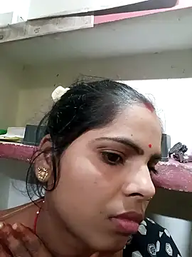 Priyakoli4568 online show from February 24, 2026, 11:08 am