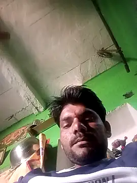 Priyakoli4568 online show from April 11, 2026, 7:45 am