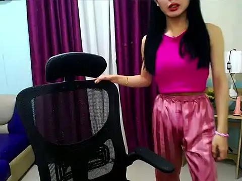 devine goddess online show from March 27, 2026, 11:04 pm