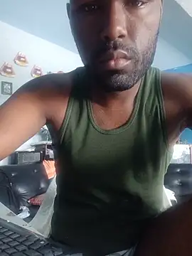 andresj22hot online show from May 18, 2026, 3:29 pm