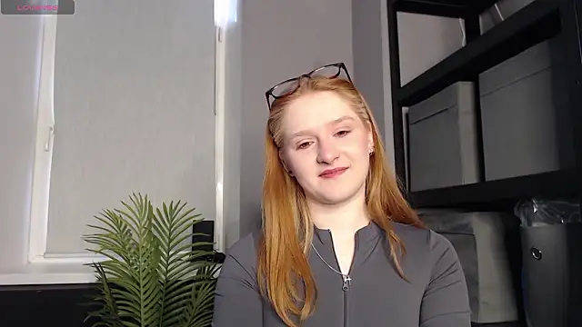 Snapshot of AmandaWatts chatting on February 21, 2026, 6:36 am AmandaWatts online show from February 21, 2026, 6:36 am