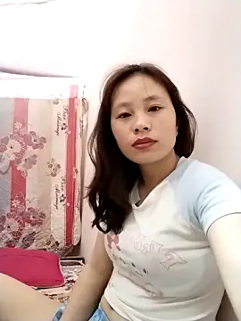 Snapshot of -Bami- chatting on March 21, 2026, 10:35 pm -Bami- online show from March 21, 2026, 10:35 pm