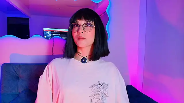 Giaa Moretii online show from March 20, 2026, 10:20 am