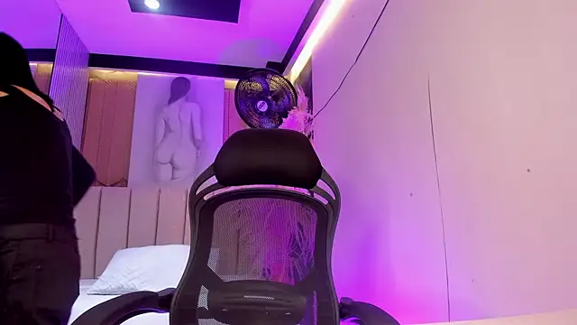 GemmaBrown online show from April 2, 2026, 12:47 pm