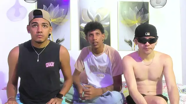 Red Diamond Guys online show from February 12, 2026, 11:55 pm