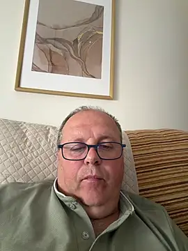 YachtCaptain10 online show from April 13, 2026, 6:13 pm