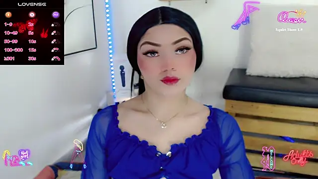 NathalialLooes online show from April 9, 2026, 5:29 am