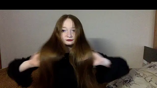 vikipinkk online show from February 18, 2026, 8:27 pm