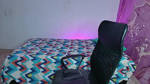 canela salvaje online show from March 28, 2026, 8:19 pm