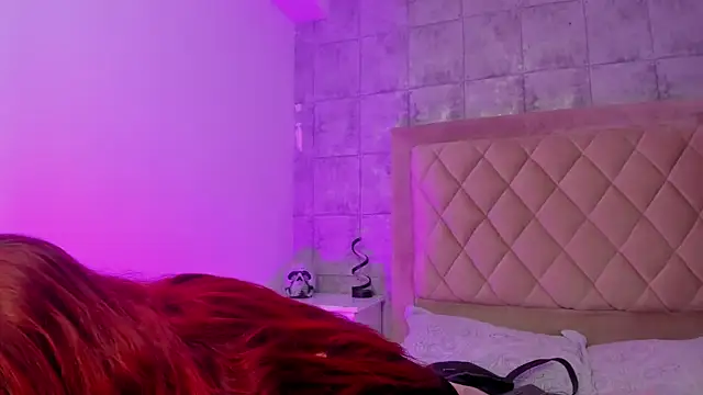 CleoFoxx  online show from February 25, 2026, 1:43 pm