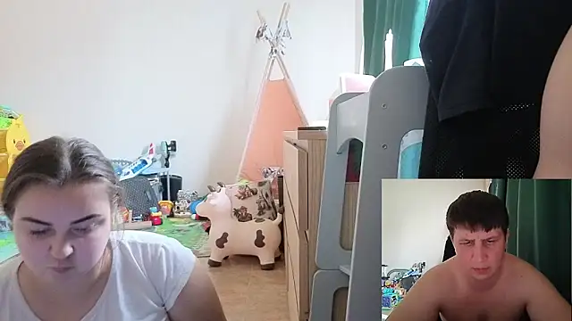 AlyaX X online show from April 10, 2026, 1:05 pm