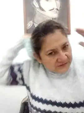 Snapshot of JULIETA_21- chatting on February 18, 2026, 12:01 pm JULIETA 21- online show from February 18, 2026, 12:01 pm