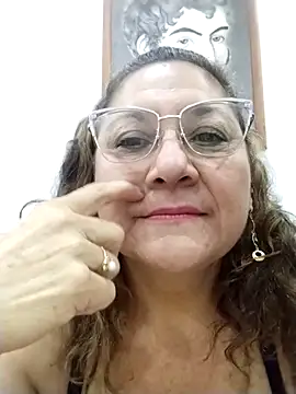 Snapshot of JULIETA_21- chatting on February 24, 2026, 12:03 pm JULIETA 21- online show from February 24, 2026, 12:03 pm