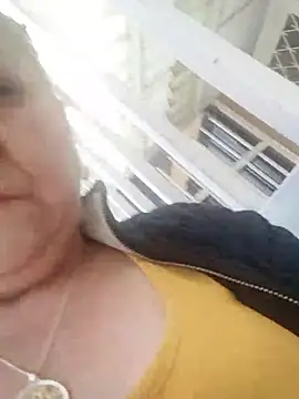Snapshot of JULIETA_21- chatting on July 8, 2026, 1:37 pm JULIETA 21- online show from July 8, 2026, 1:37 pm