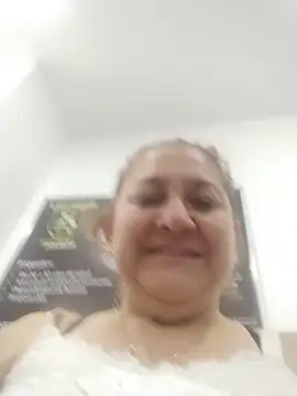 Snapshot of JULIETA_21- chatting on July 18, 2026, 5:39 pm JULIETA 21- online show from July 18, 2026, 5:39 pm
