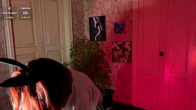 Snapshot of LaurynGeisinger chatting on March 15, 2026, 3:07 pm LaurynGeisinger online show from March 15, 2026, 3:07 pm