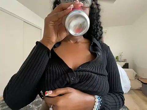 Snapshot of Anadia_Starr chatting on March 1, 2026, 12:45 am Anadia Starr online show from March 1, 2026, 12:45 am