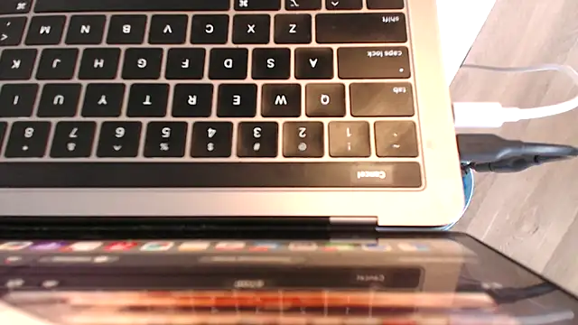 Anadia Starr online show from March 4, 2026, 1:00 am