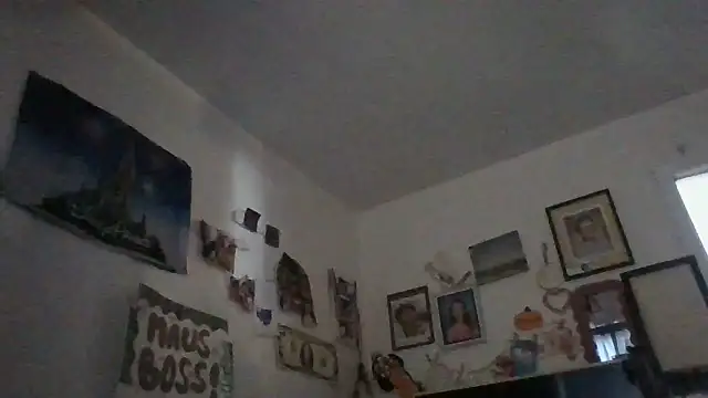 Snapshot of Anavrinjae chatting on July 23, 2026, 6:06 pm Anavrinjae online show from July 23, 2026, 6:06 pm