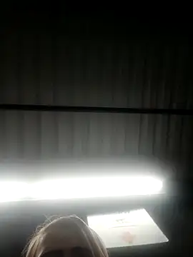 Shirley0810 online show from April 10, 2026, 5:50 pm